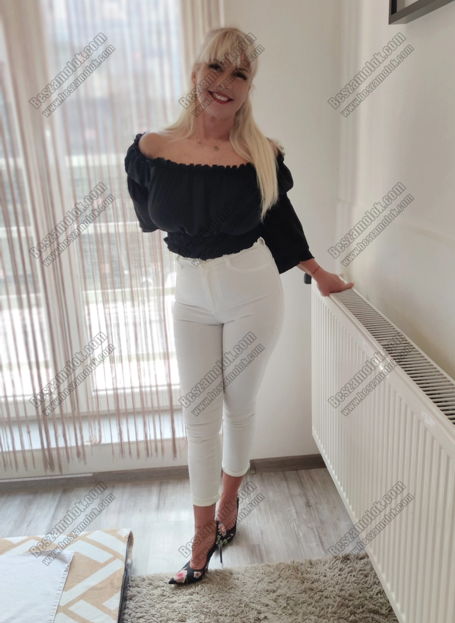 Dóri - +36 20 453 4927 - nem csak masszazs foto