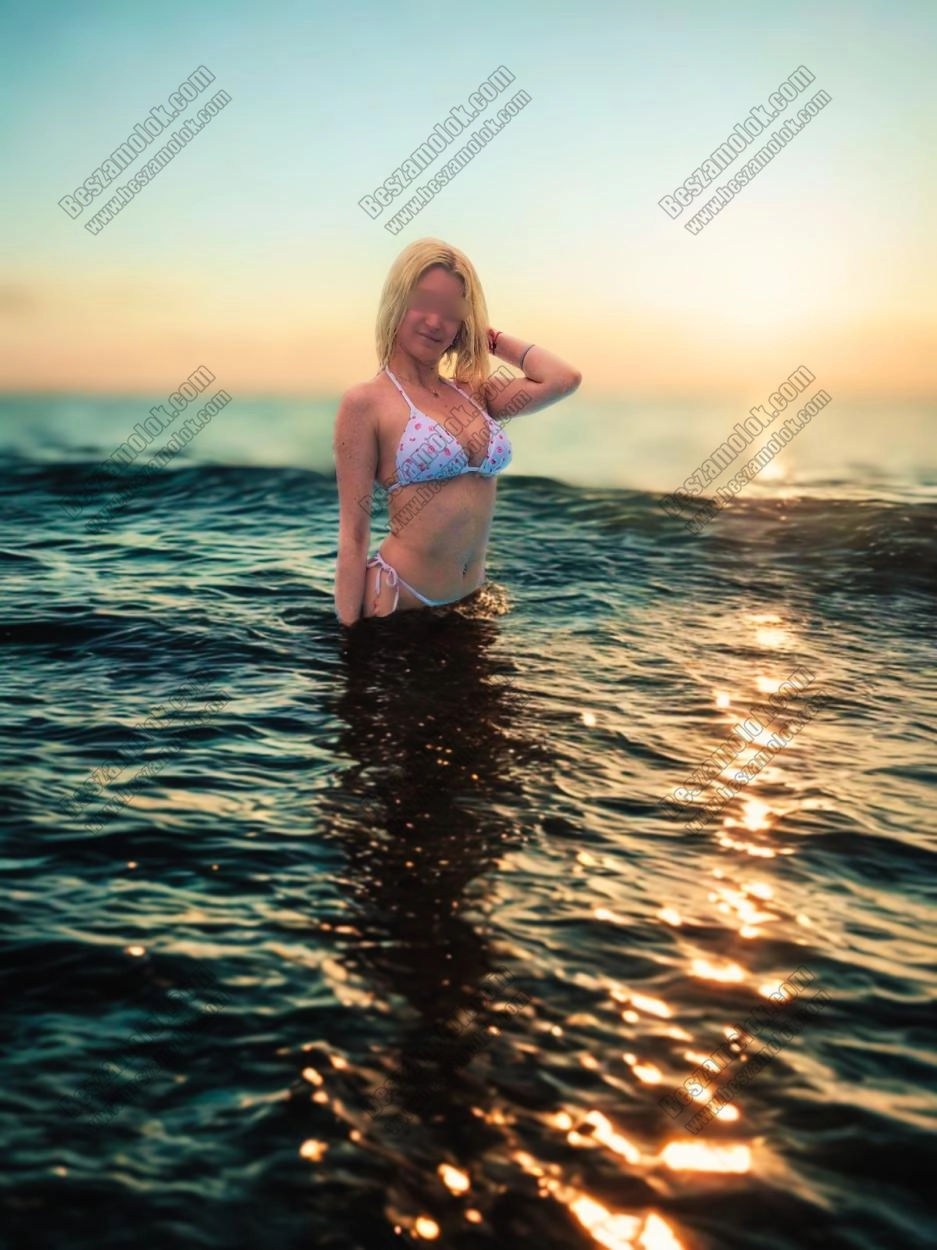 Szonja019 - +36 20 208 2203 - nem csak masszazs foto