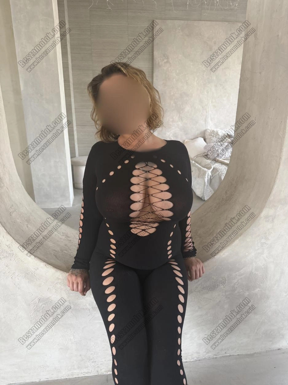 Emma - +36 20 445 5300 - nem csak masszazs foto